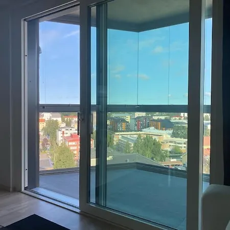 New Sky High Lr, 1br, 1ba, Sauna, Gbalcony, 49m2, 13krs *