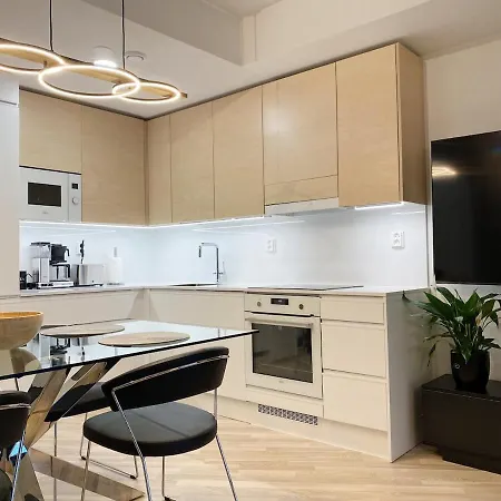 New Sky High Lr, 1br, 1ba, Sauna, Gbalcony, 49m2, 13krs * Oulu