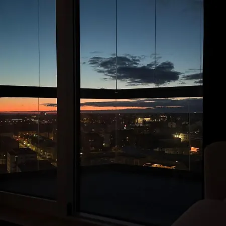 Appartamento New Sky High Lr, 1br, 1ba, Sauna, Gbalcony, 49m2, 13krs Oulu