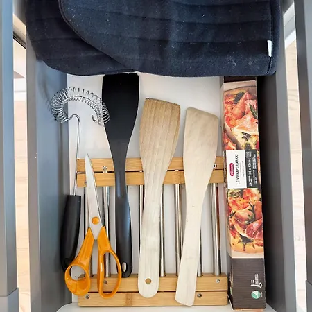 New Sky High Lr, 1br, 1ba, Sauna, Gbalcony, 49m2, 13krs Appartamento *